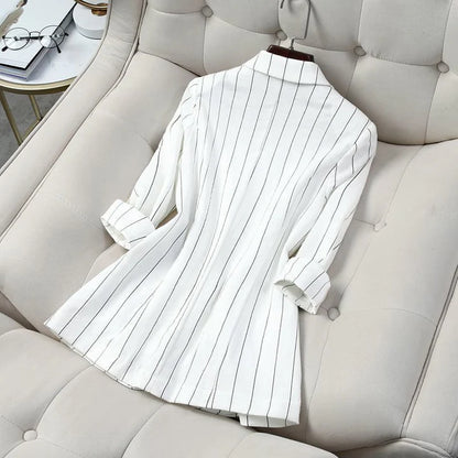 SOPHIA LINEN BLAZER