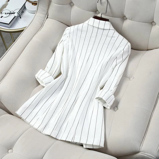 SOPHIA LINEN BLAZER